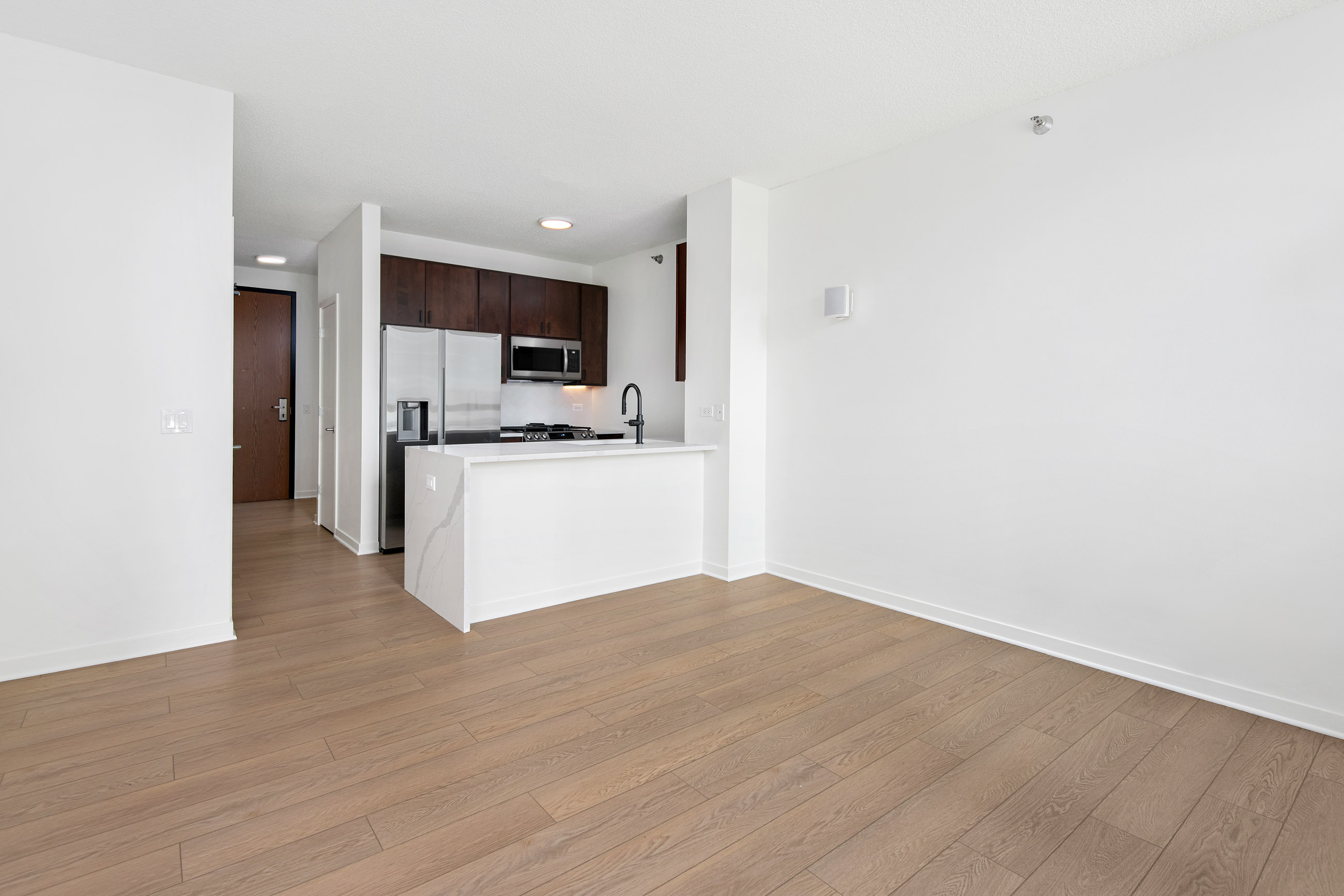 Studio Apartments Chicago K2 Apartments Gallery Photos