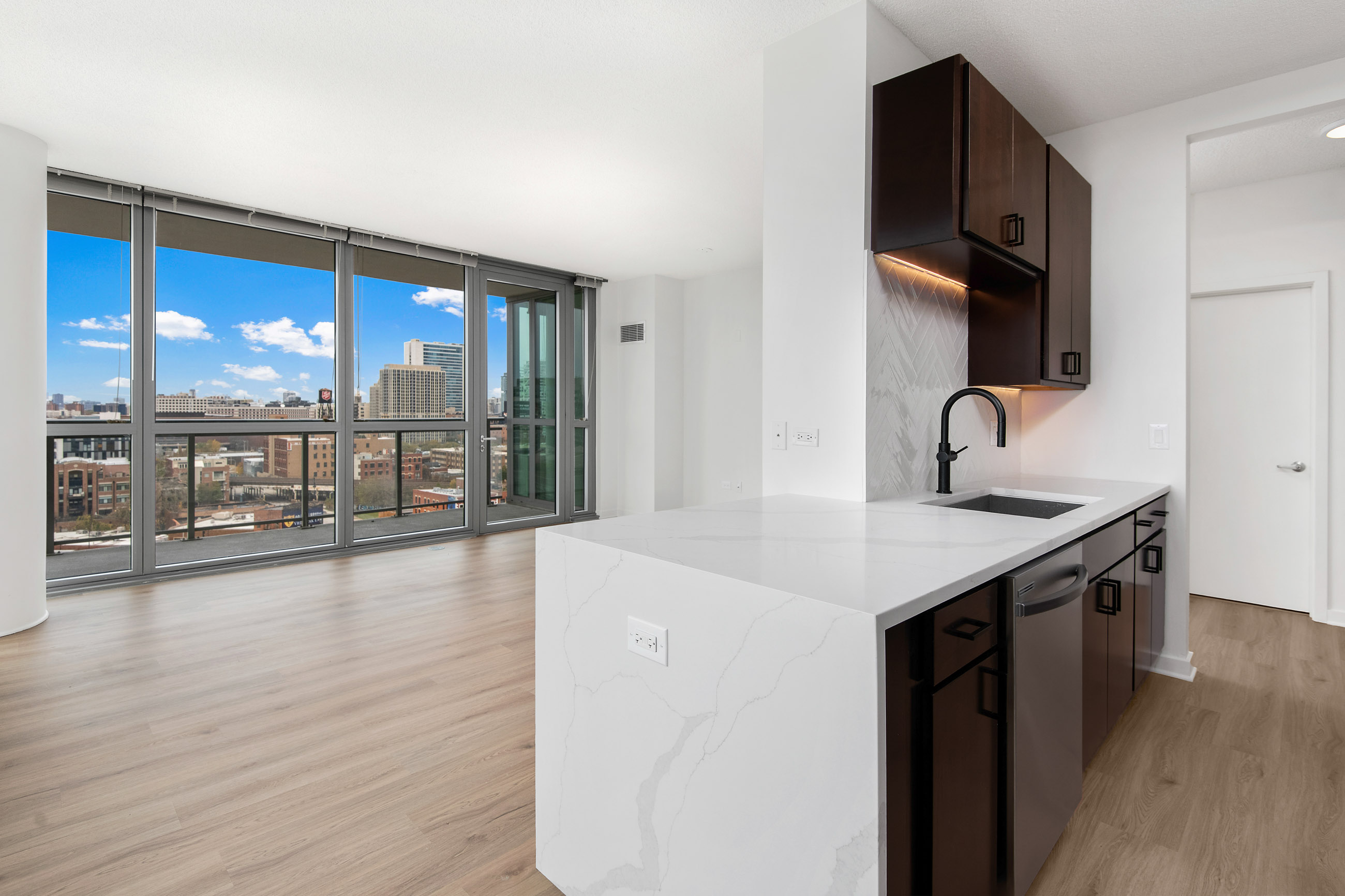 Studio Apartments Chicago K2 Apartments Gallery Photos